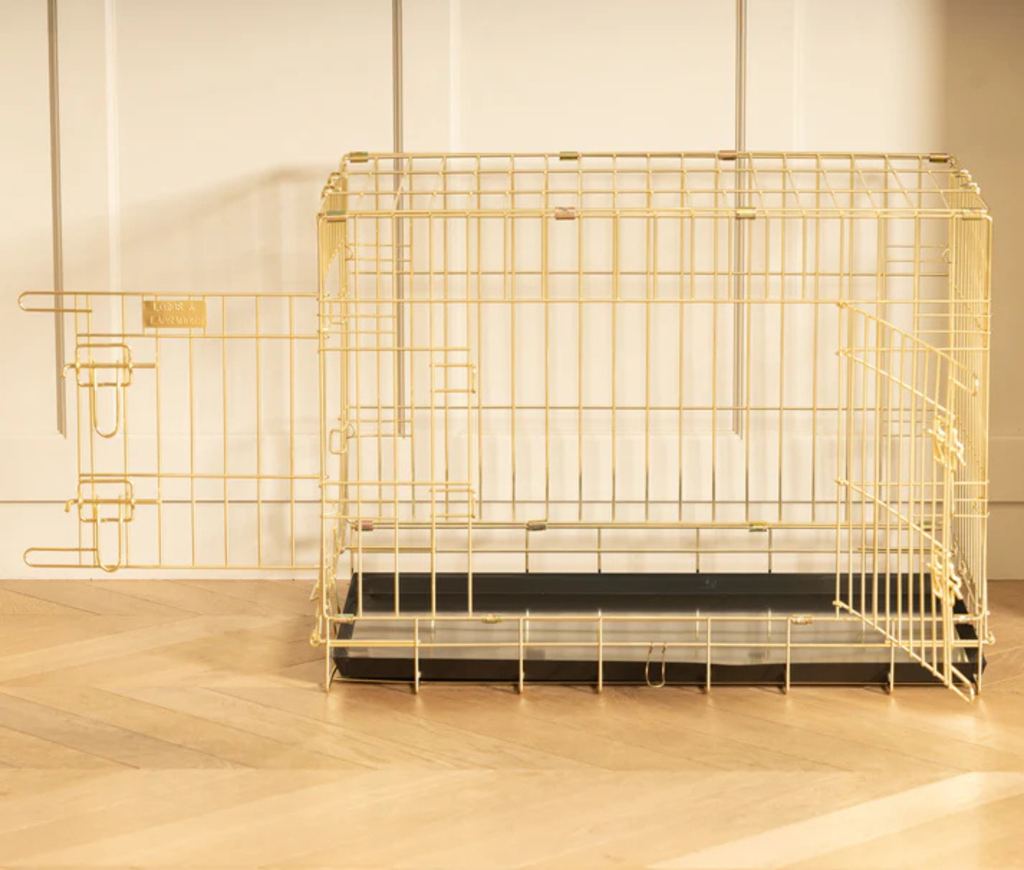 Heavy Duty Deluxe Dog Crate in Champagne Gold