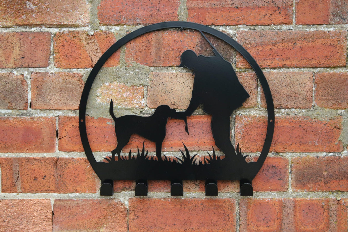 Gundog Delivering Game - Metal Artwork with Hooks