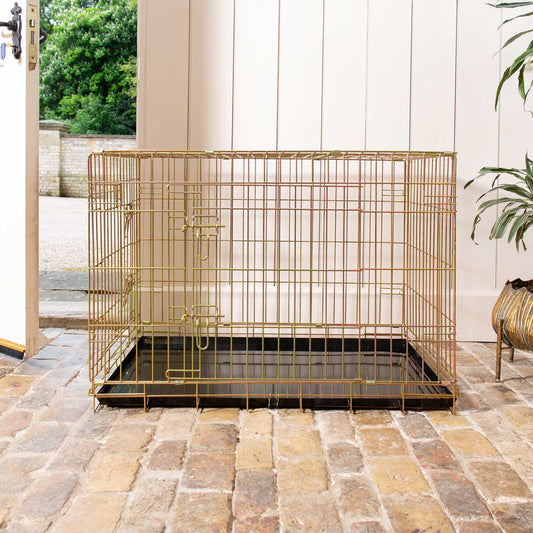 Heavy Duty Deluxe Dog Crate in Gold